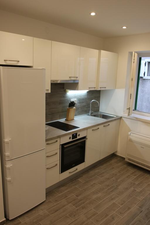 Centar Vodice Apartmani ห้อง รูปภาพ